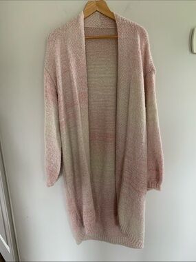 Cozy Open-Front Long Cardigan Sweater in Light Pink and Cream